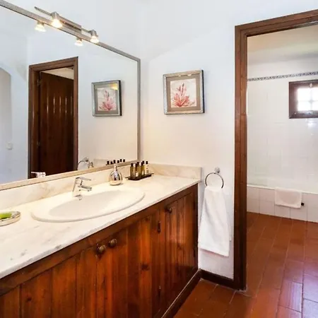 Bini Belin - Piscina, Wifi, 6-7 Pax Willa
