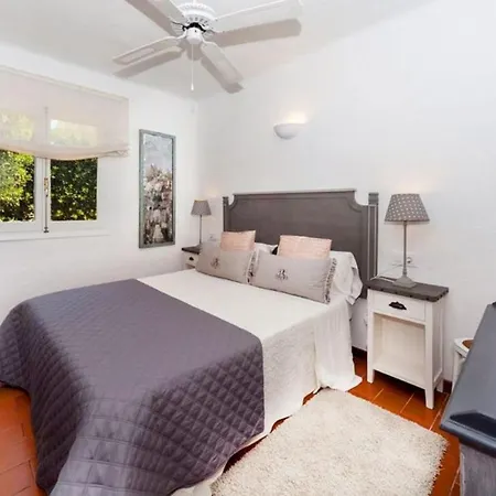 Bini Belin - Piscina, Wifi, 6-7 Pax 比尼贝卡